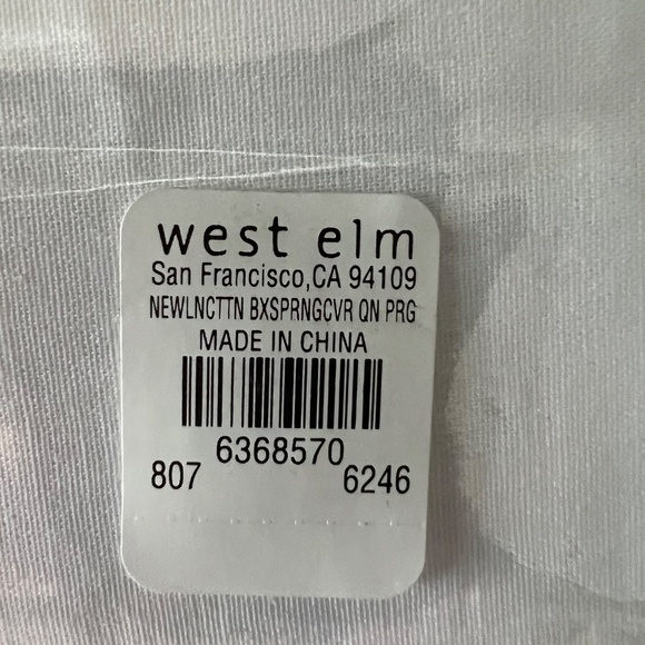 West Elm Linen Bed Skirt-NEW - Picture 3 of 3